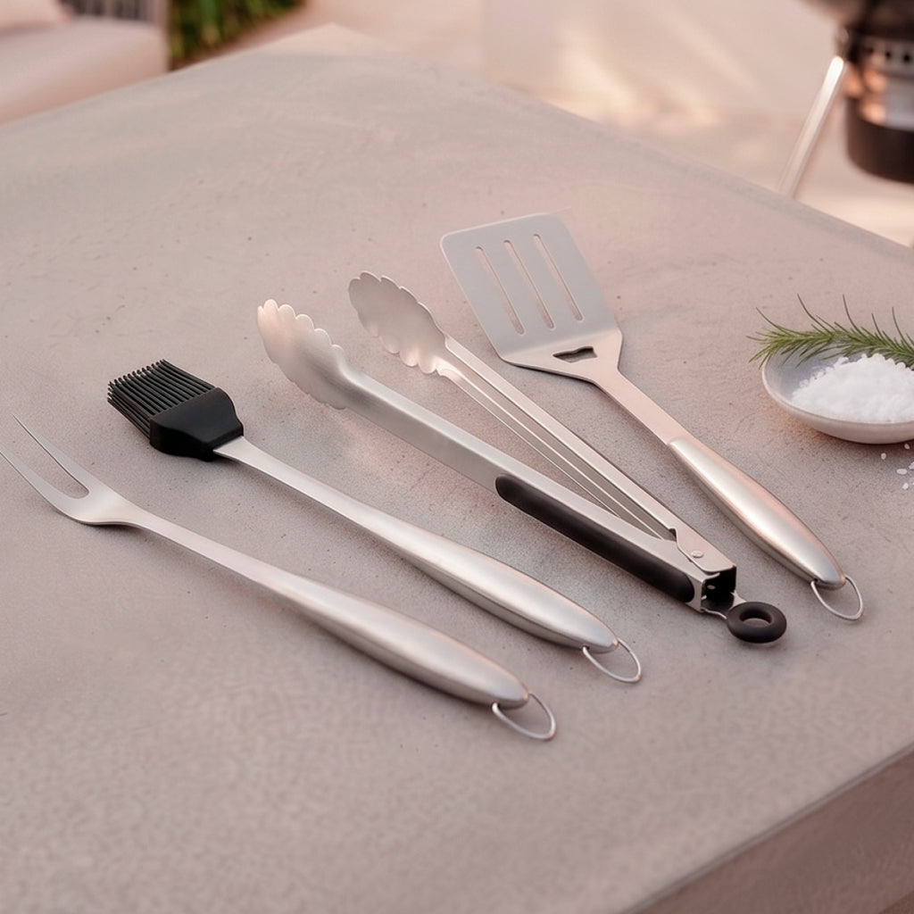 Art Culinaire - Zestaw Przyborów Do Grilla 4 Elementy - Grill - Stal Nierdzewna - Srebrny