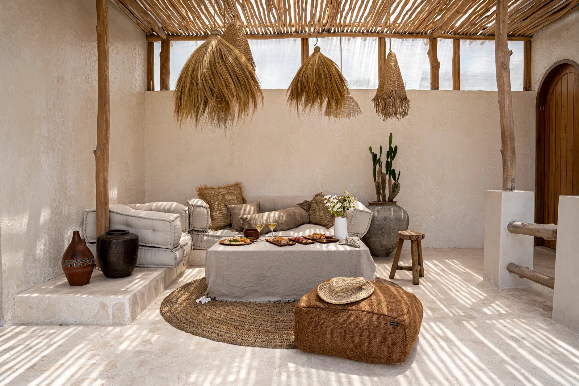 The Rayung Hut Lampshade - Natural - M