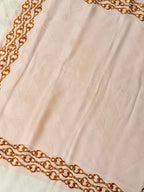Foulard Chanel - Modèle Rose Pâle Et Blanc