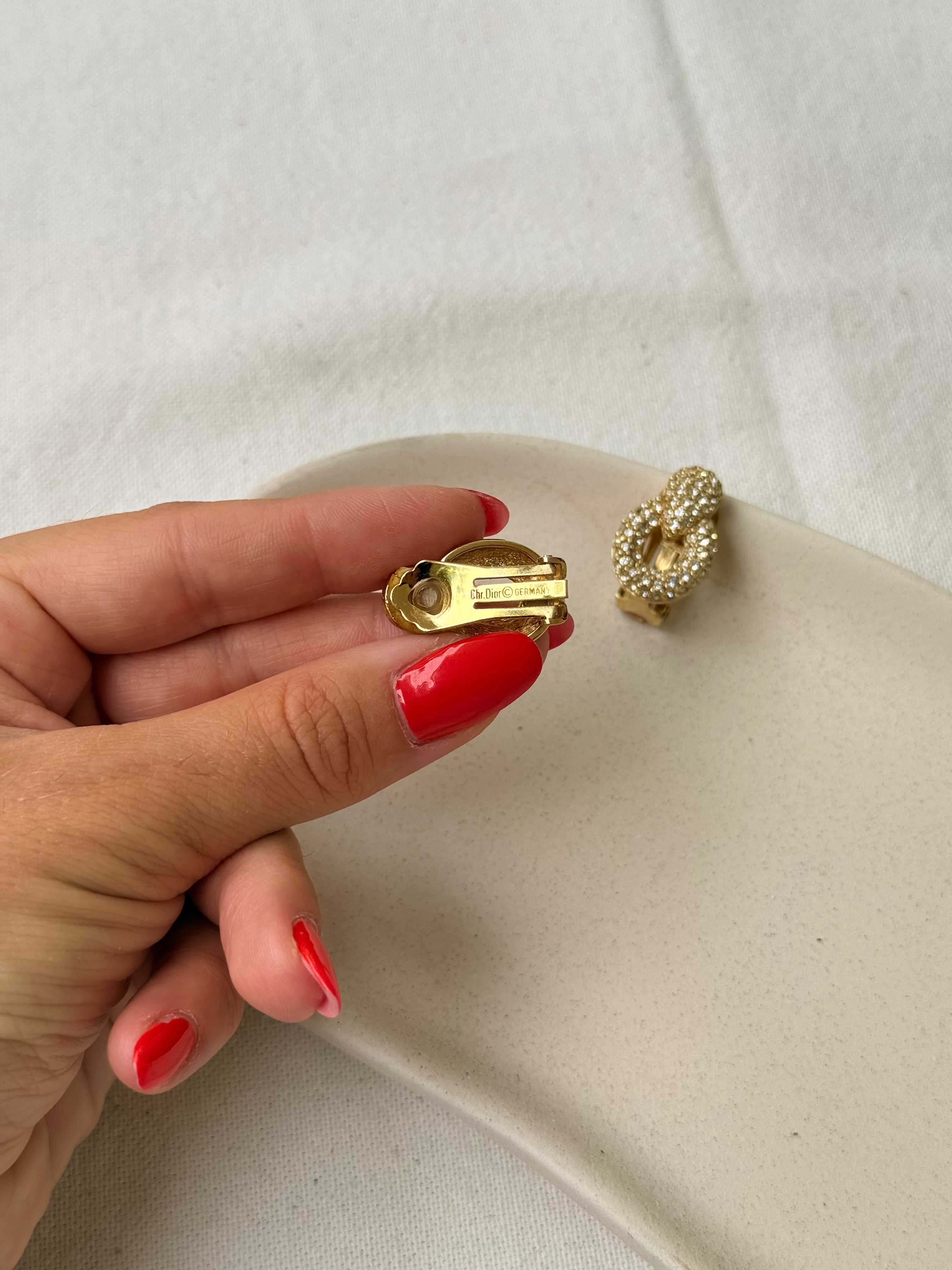 Boucles D’Oreilles Christian Dior Vintage - Maillon Pavé De Strass