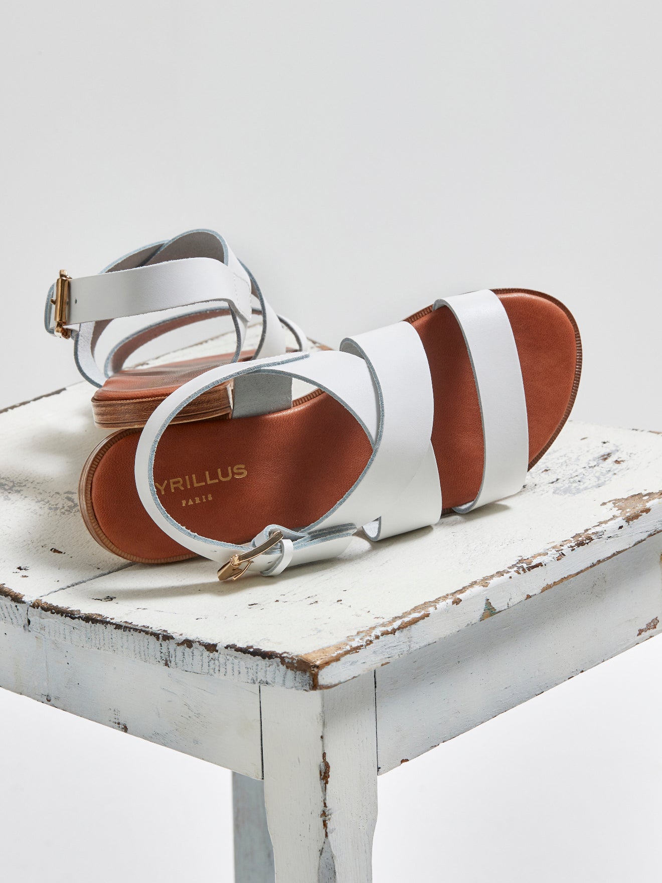 Sandalia Boucle - Liso Blanco Claro - Mujer