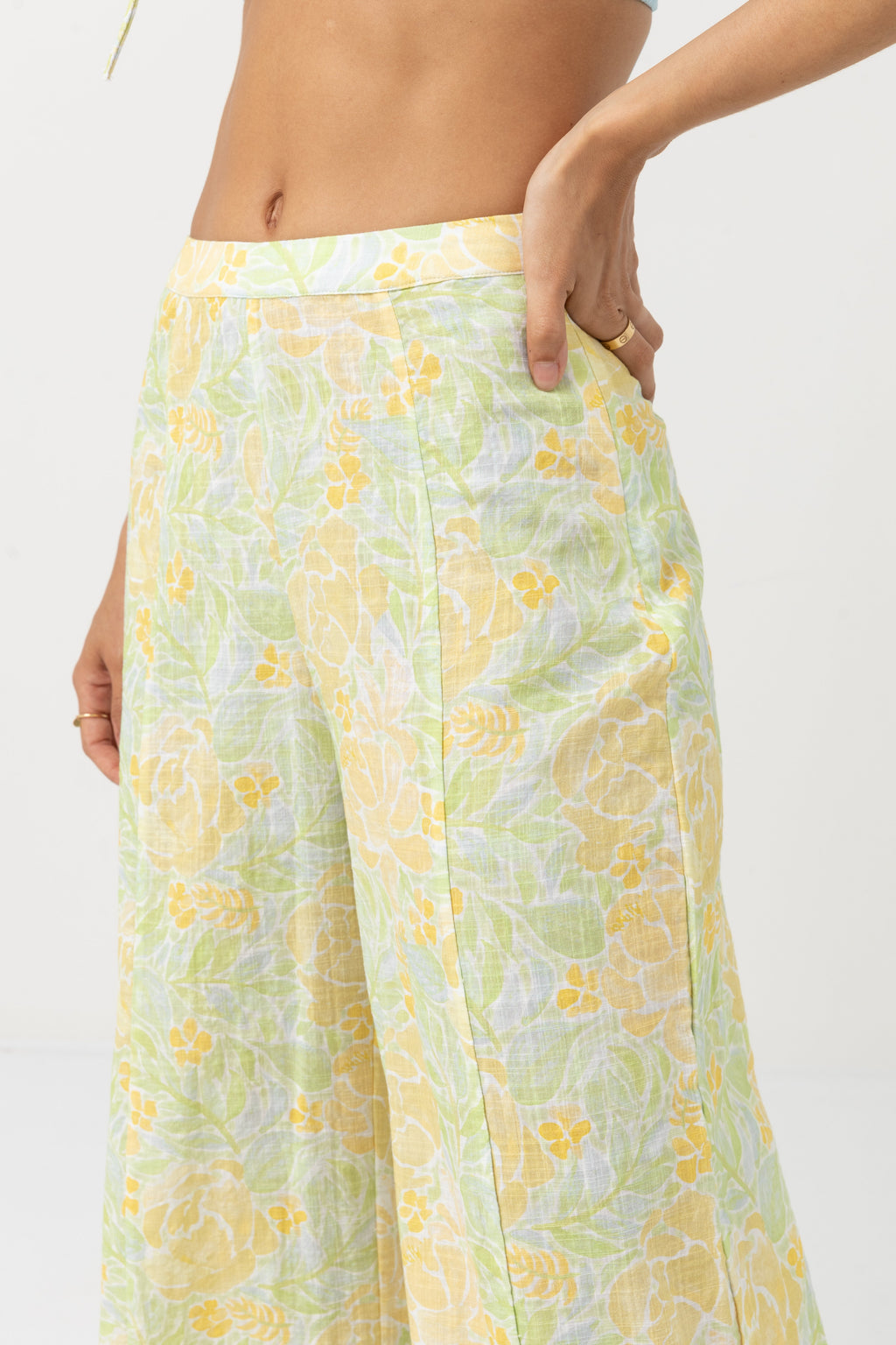 Rhythm - Magnolia Floral Wide Leg Pants - Fern - Women
