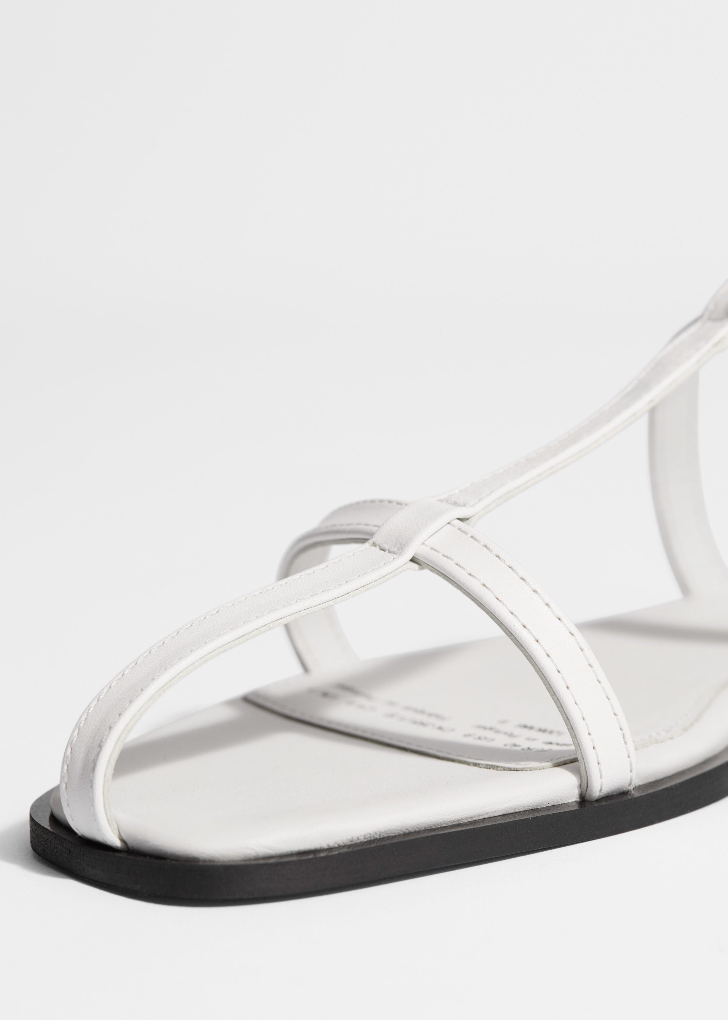 Chaussures Inaya Summerflat - Blanches