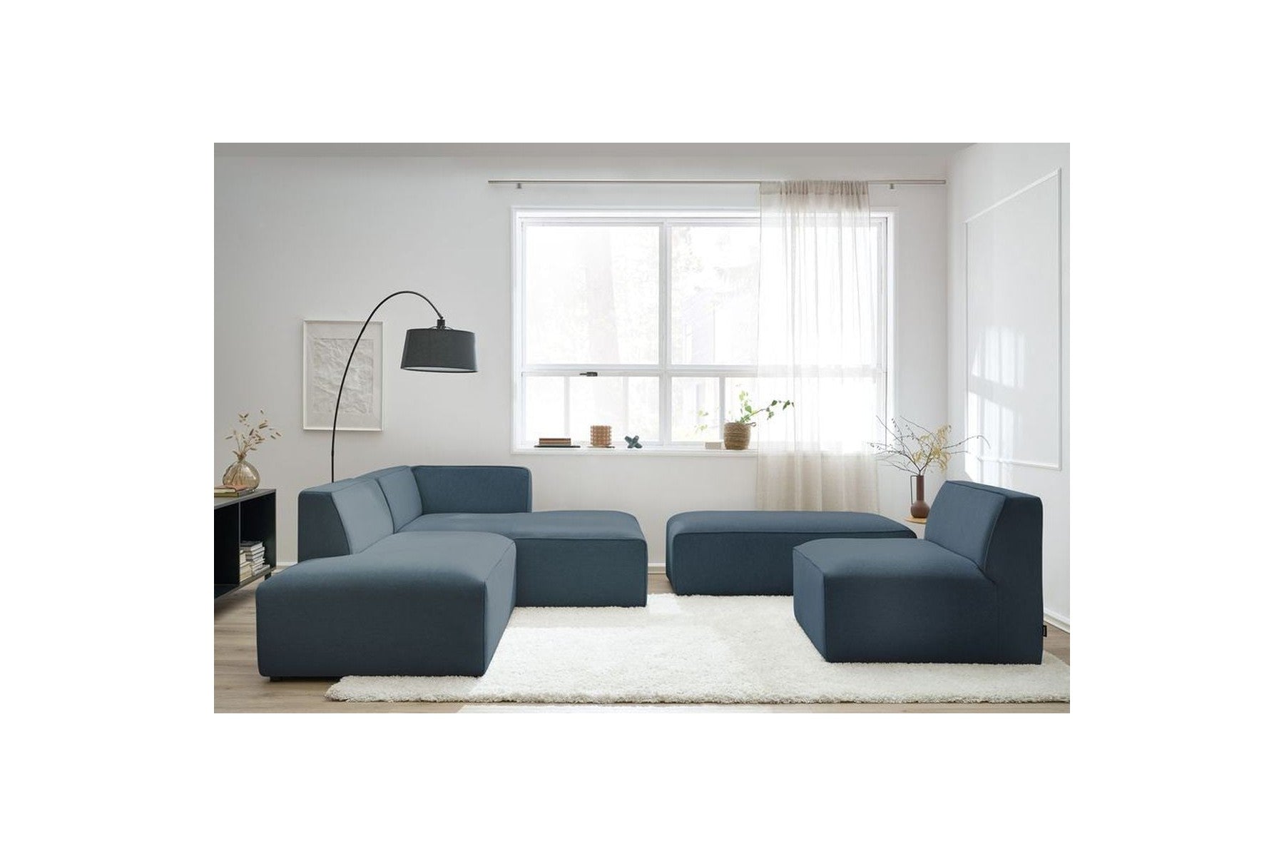 Megeve - Sofá esquinero fijo modular - Tejido liso con 1 módulo sin brazos y 1 puf - Esquina derecha