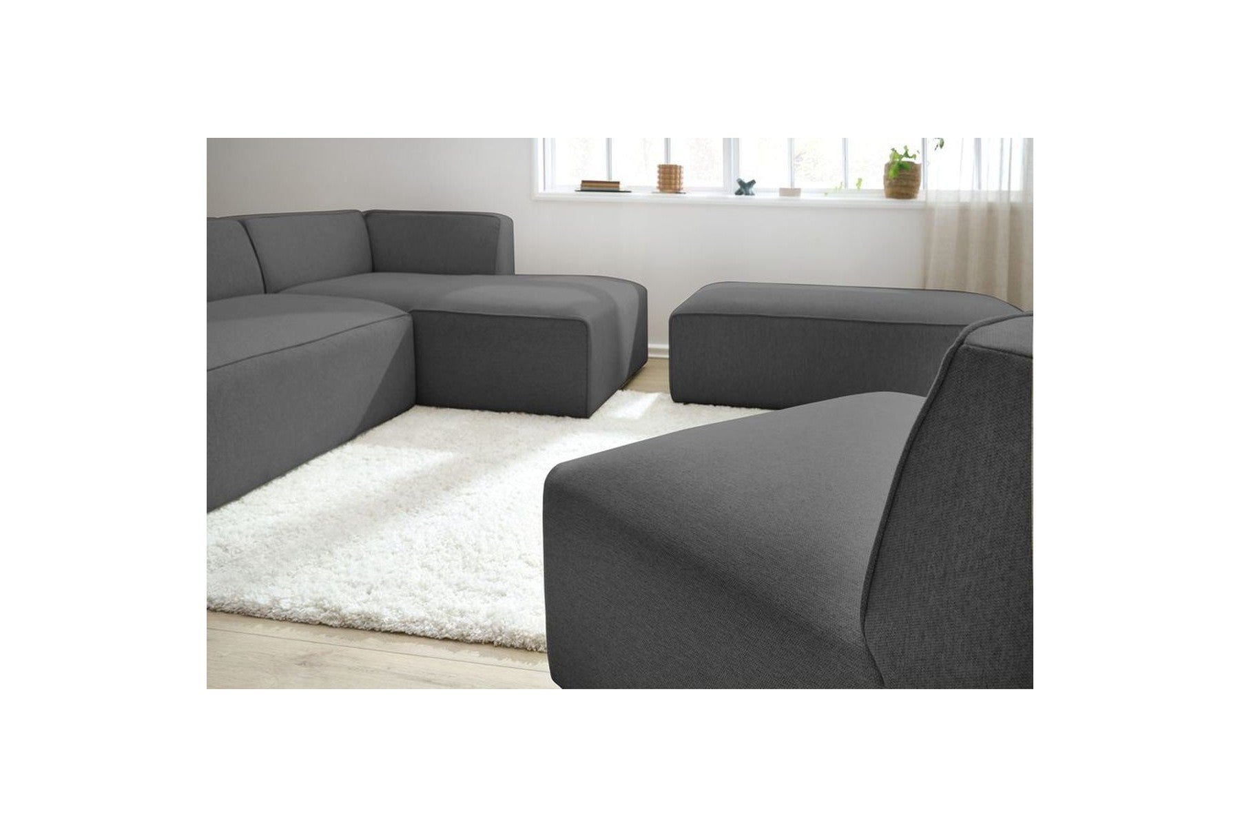 Megeve - Sofá esquinero fijo modular - Tejido liso con 1 módulo sin brazos y 1 puf - Esquina derecha