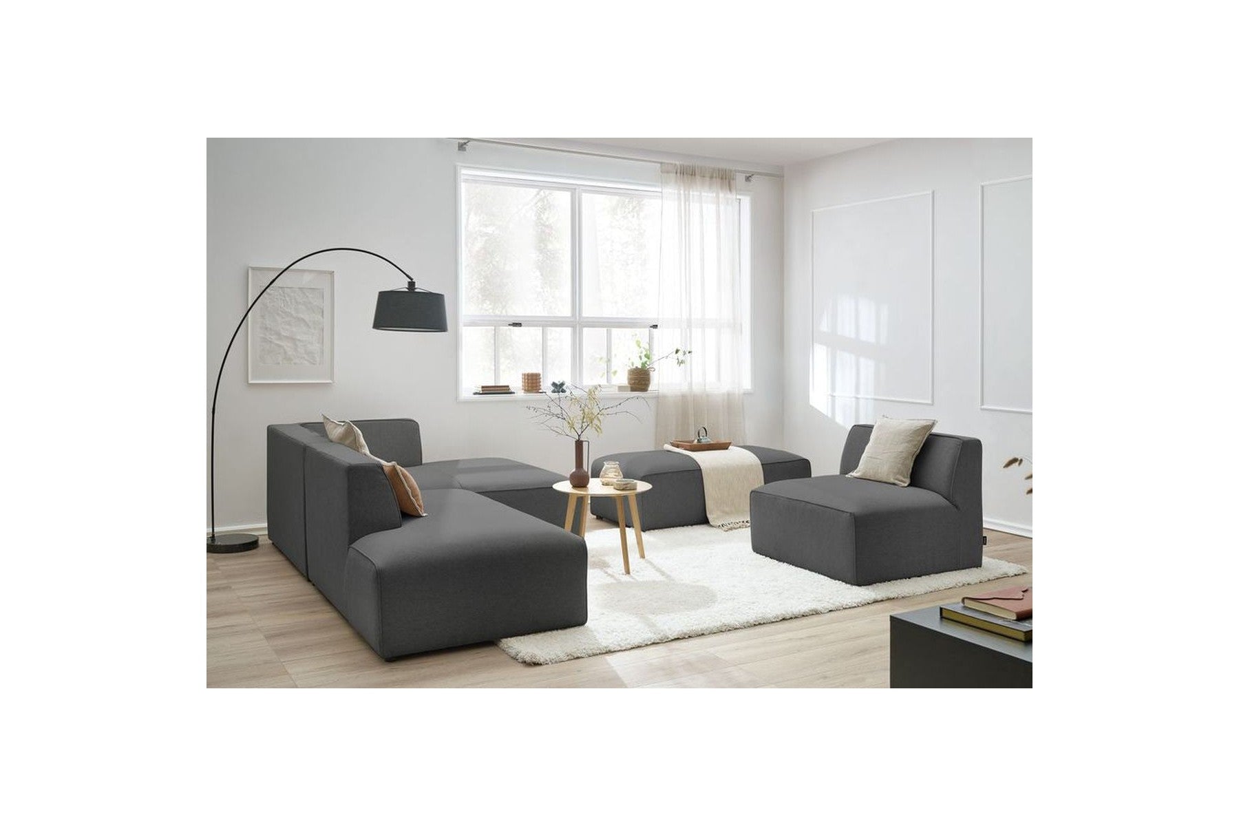 Megeve - Sofá esquinero fijo modular - Tejido liso con 1 módulo sin brazos y 1 puf - Esquina derecha