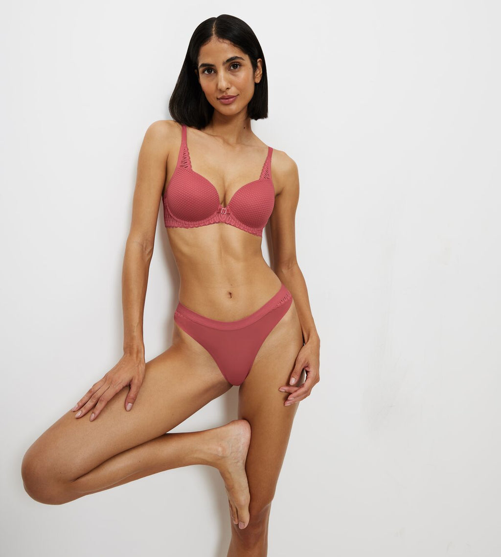 String Aura Spotlight T High Leg String - Strawberry Allure