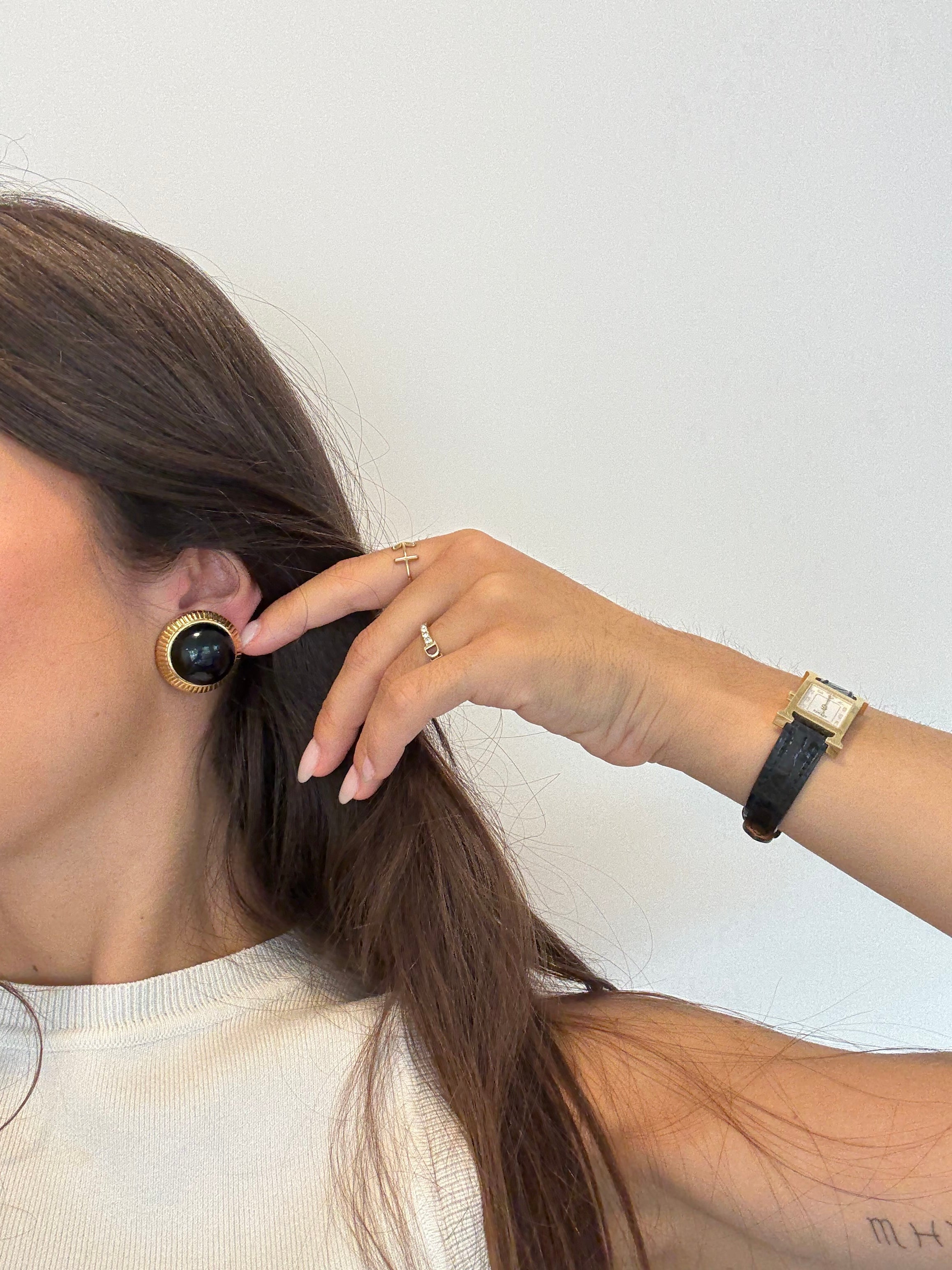 Boucles D’Oreilles Nina Ricci Vintage - Rondes Et Cabochons Noirs