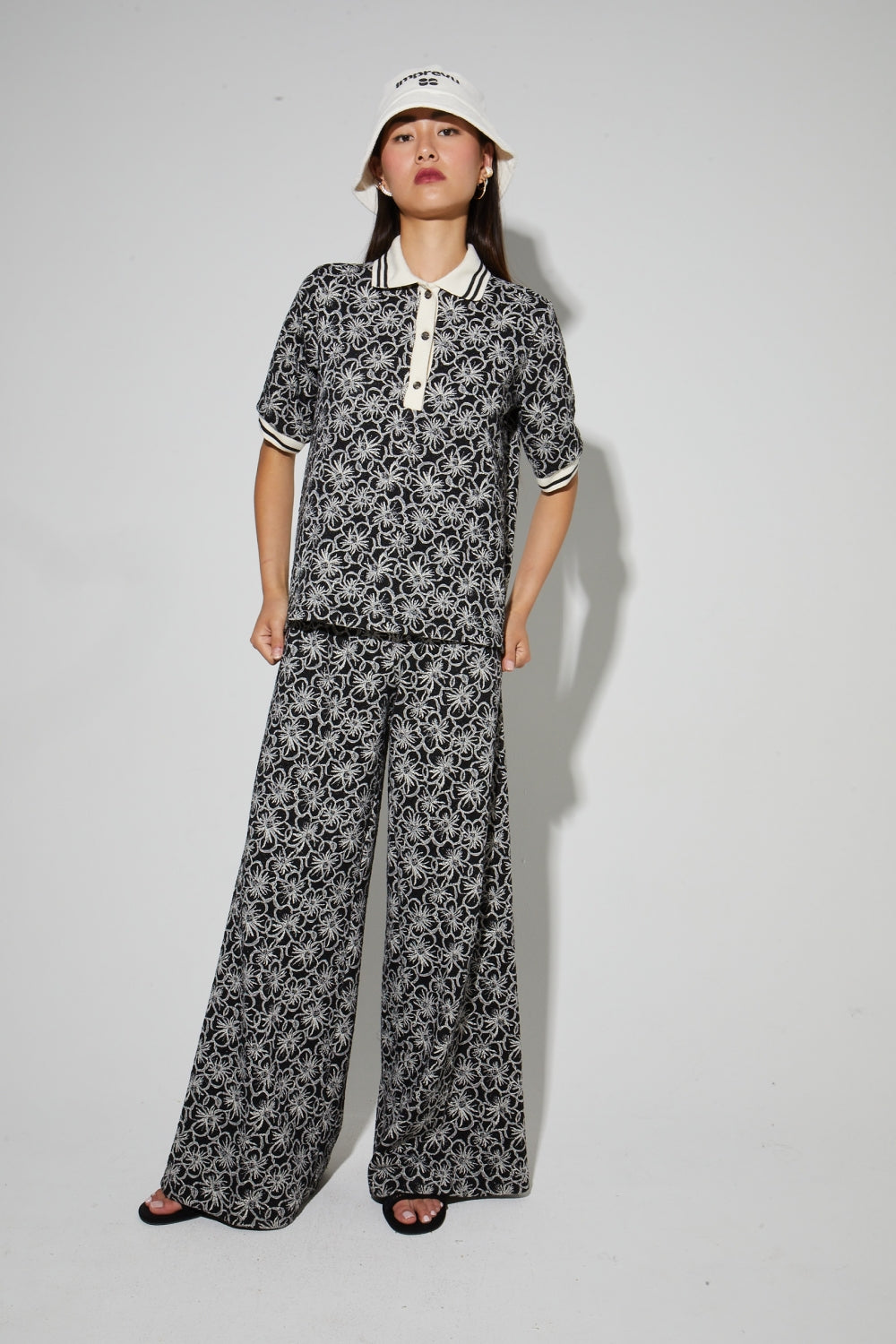 Charlie Panama Flower Black Pants, Made In Italy