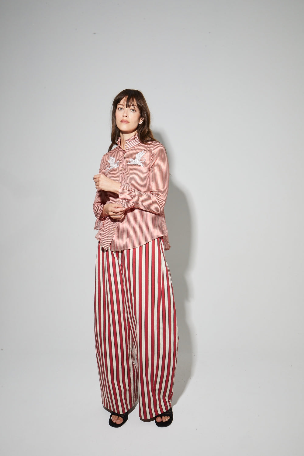 Chemise Iris Voile De Coton Rayures Rouges Fabriquée En Italie