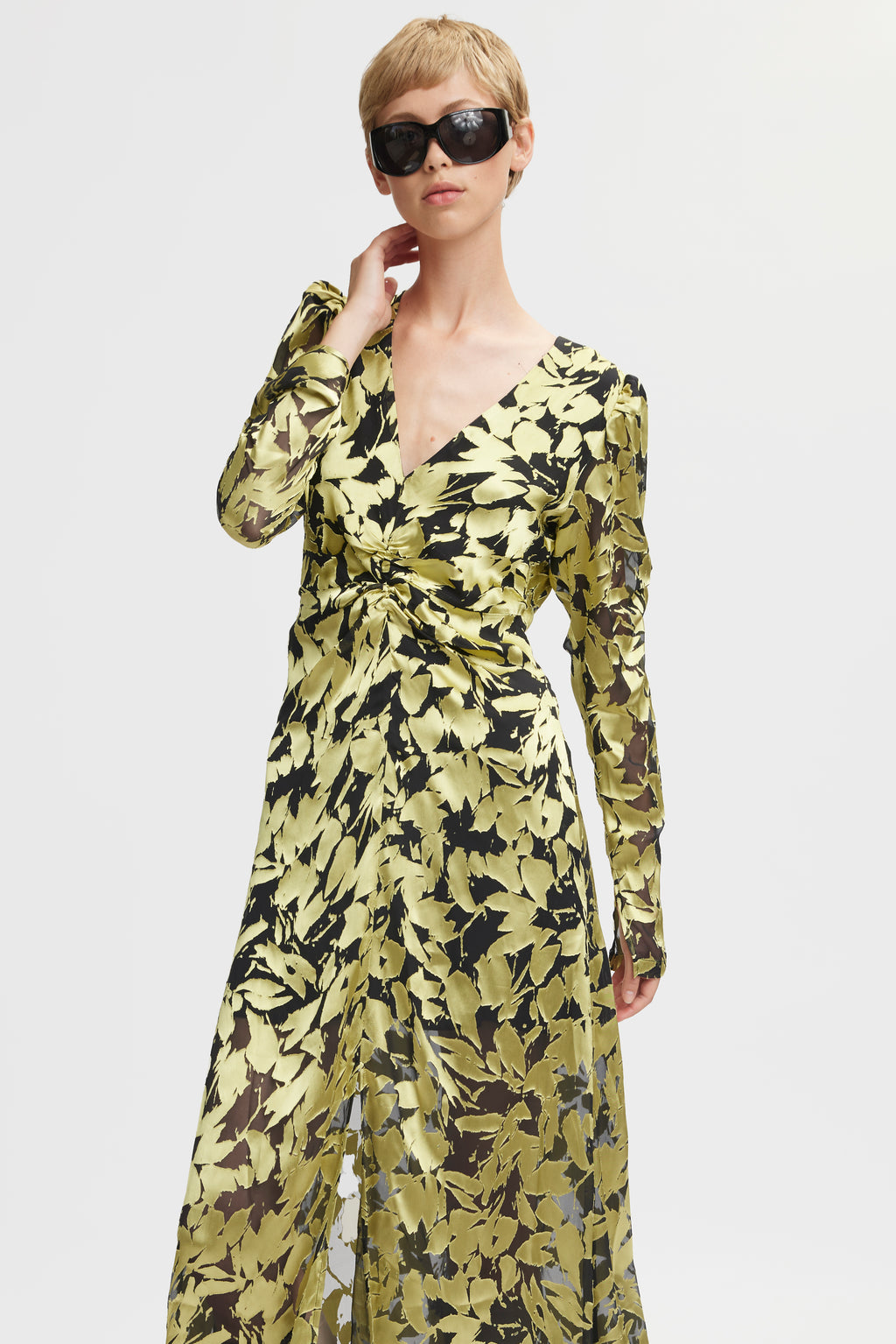 Robe Sikuragz P Silk Maxi