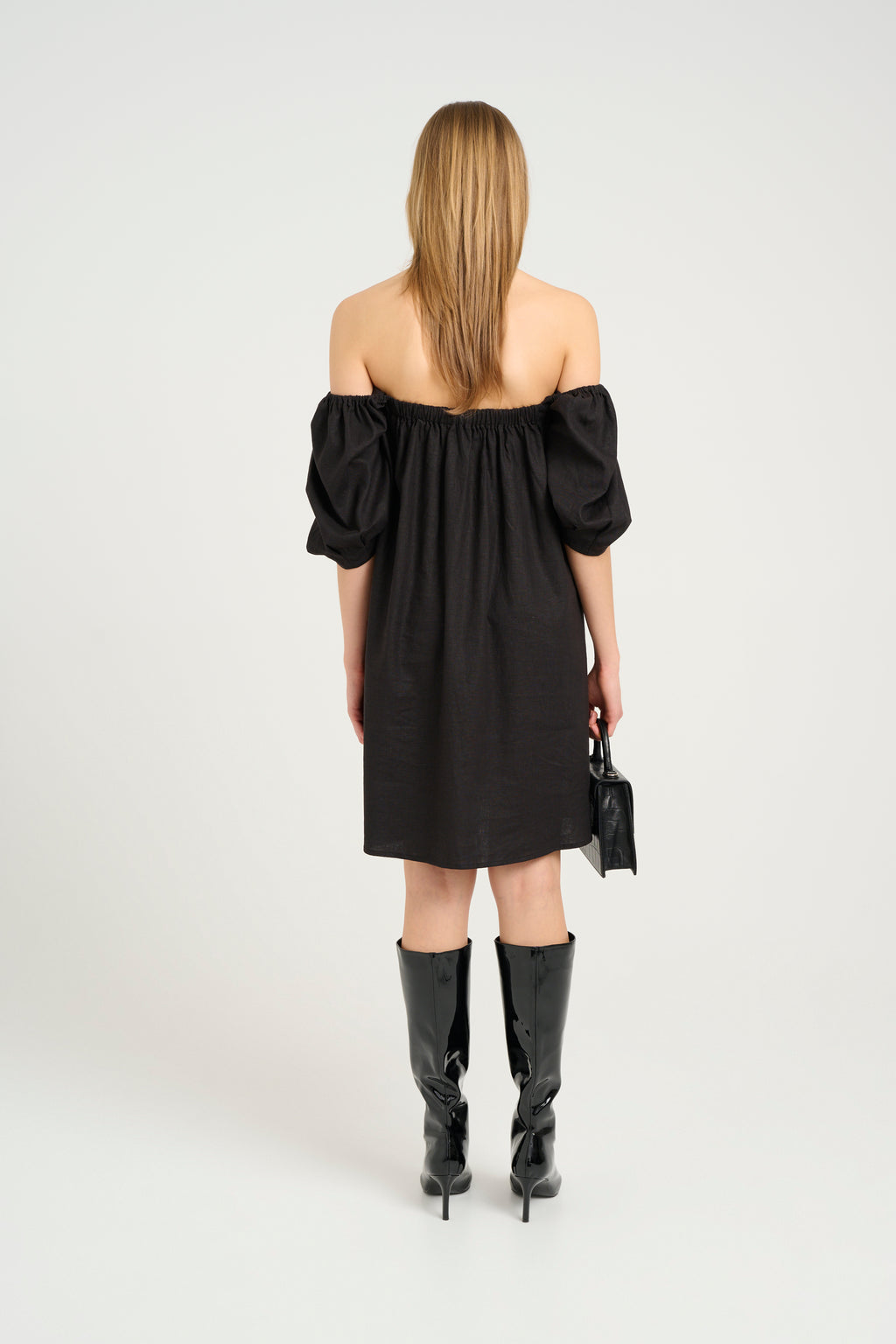 Robe Elarahgz Linen Short Noos