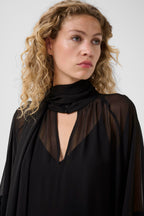 Robe Gzzurina