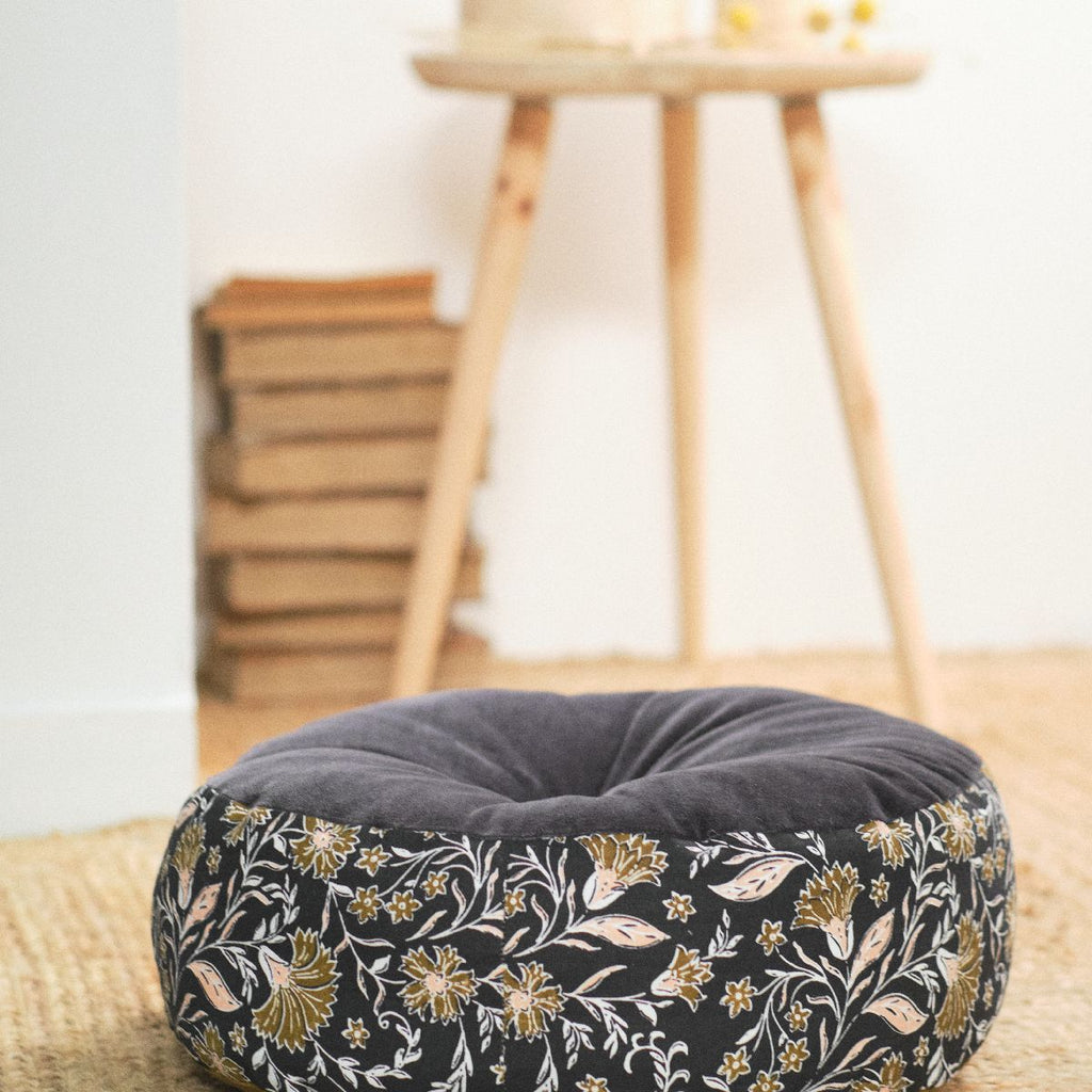 Indies - Round Cushion - Charcoal