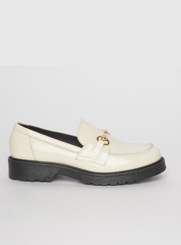 Mocassins Come Vernis - Ecru