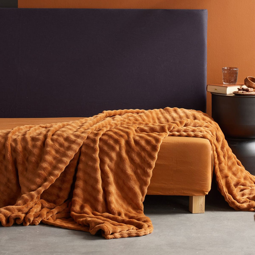 Moka - Chequerboard Throw - Bronze
