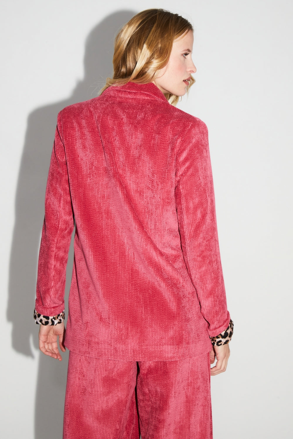 Ema Vintage Velvet Blazer Rosa Rojo Hecho En Italia