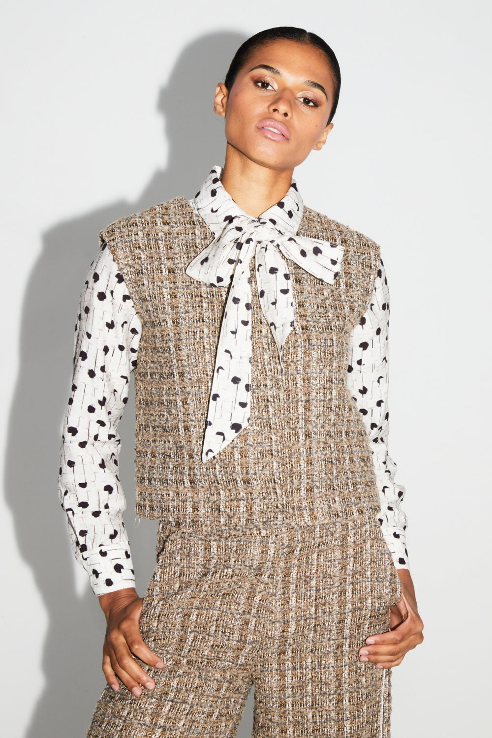 Chaqueta sin mangas Arielle Tweed Kimolos hecha en Italia