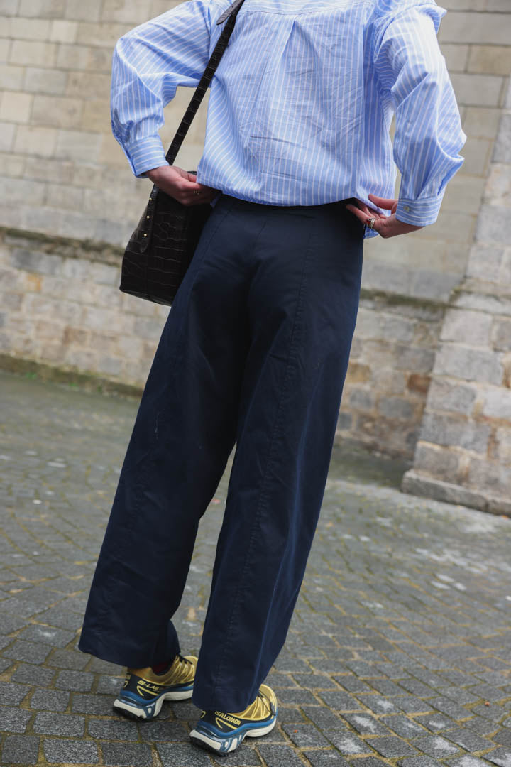 Louis Navy Barrel Trousers
