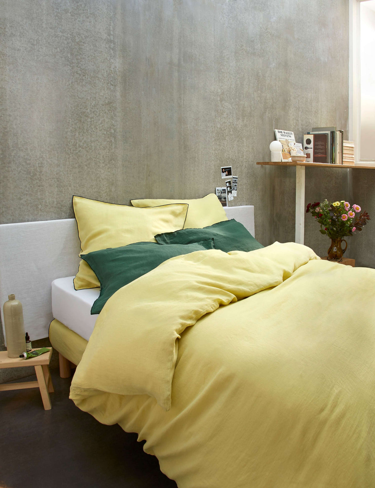 Signature - Set of 2 Pillowcases - 100% Washed Linen - Pear