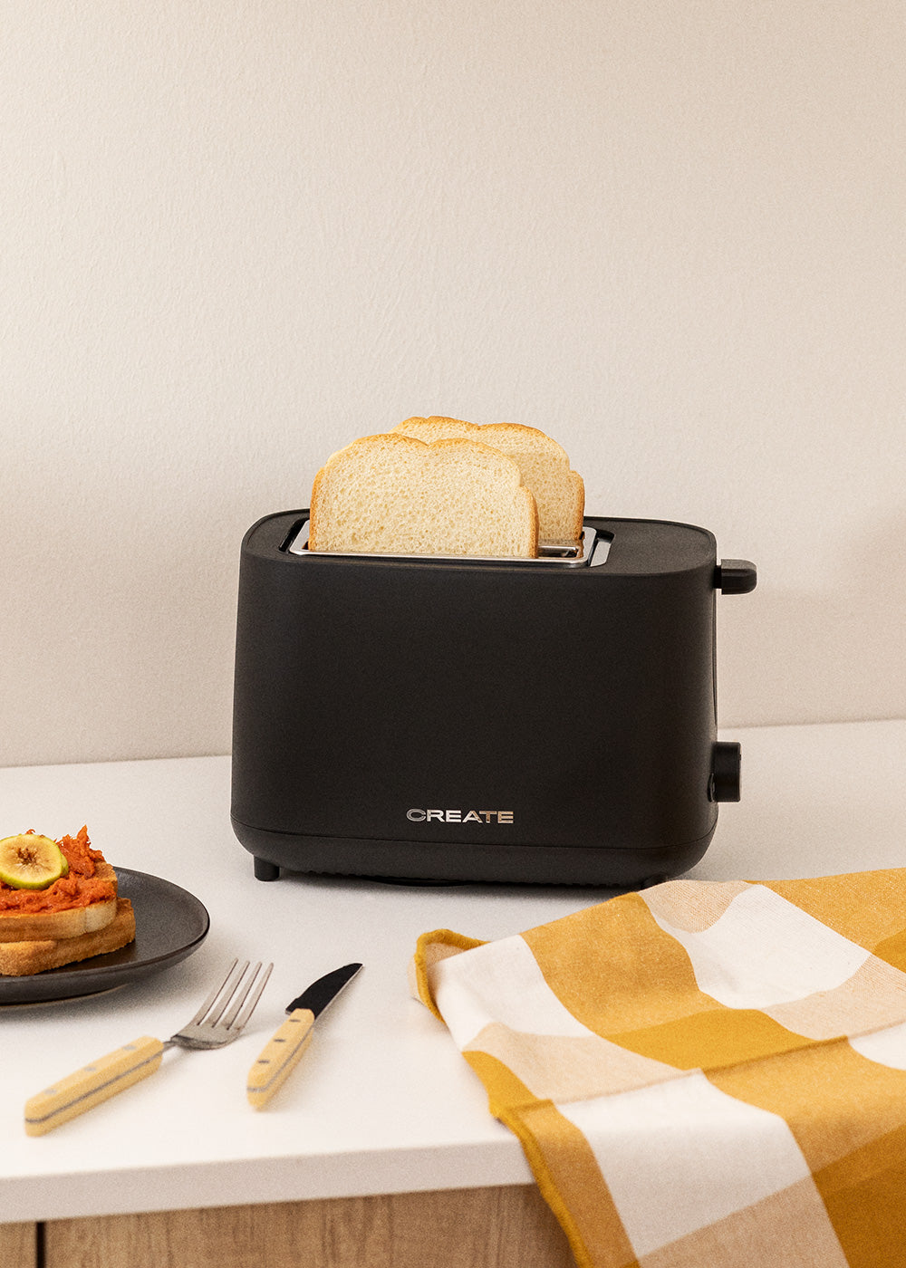 Toast Studio - Toaster - Black