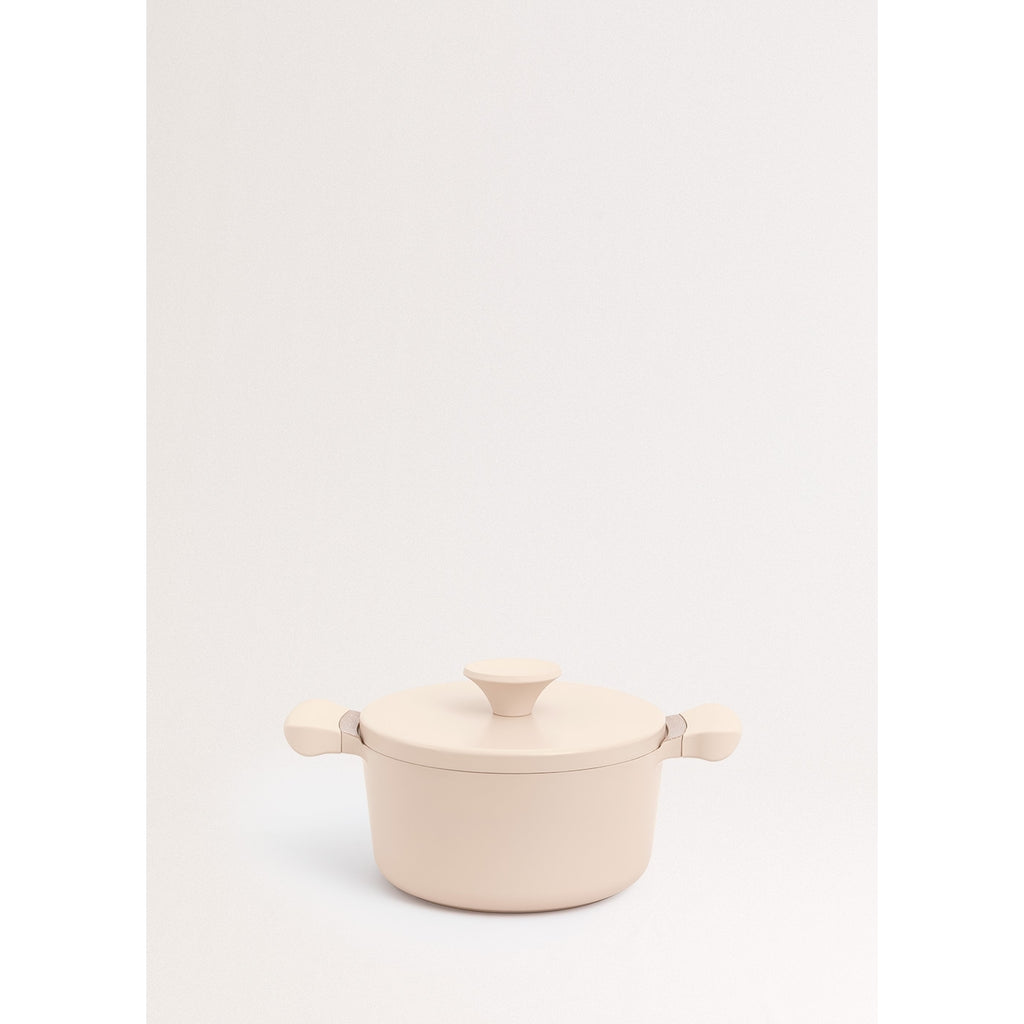 Pot Studio - Casserole En Fonte D'Aluminium Avec Poignées En Bakélite - 20Cm - Sable & Cuivre