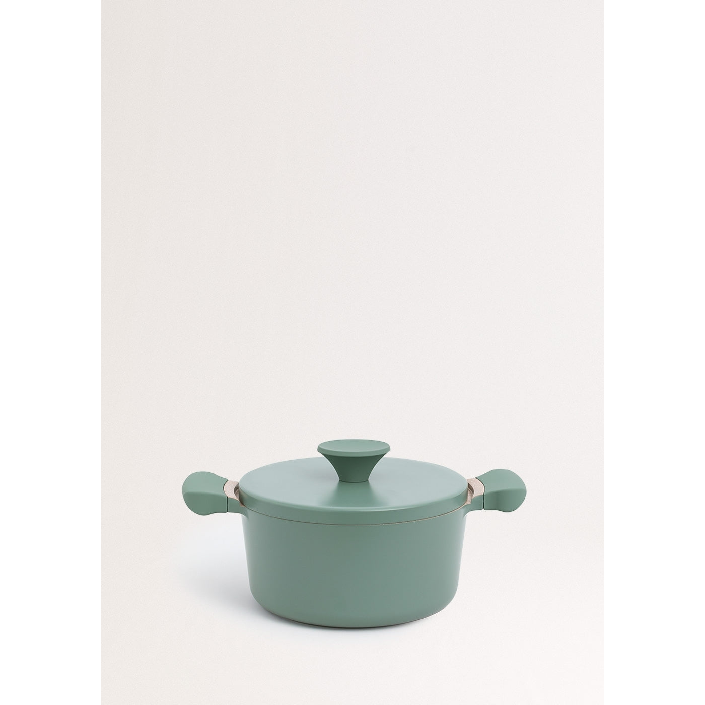 Pot Studio - Casserole En Fonte D'Aluminium Avec Poignées En Bakélite - 24Cm - Vert Sauge & Cuivre