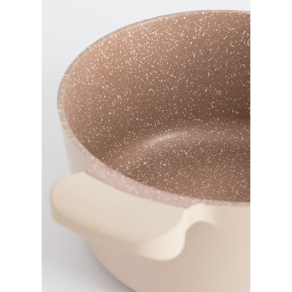 Pot Studio - Casserole En Fonte D'Aluminium Avec Poignées En Bakélite - 24Cm - Sable & Cuivre