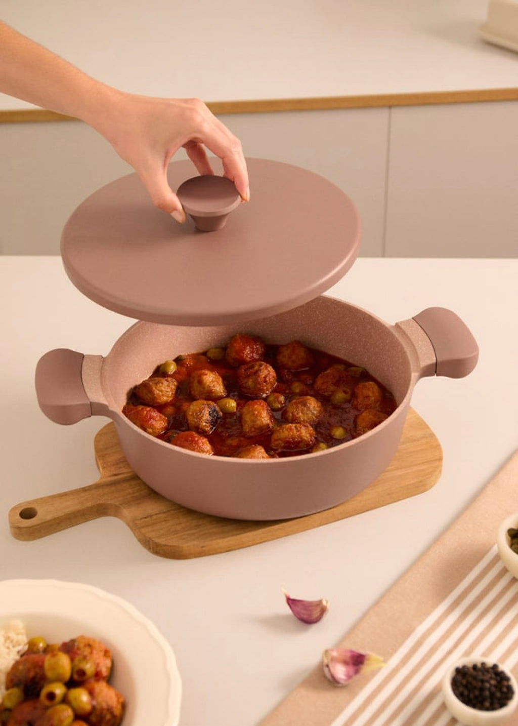 Pot Studio - Pot En Fonte D'Aluminium Avec Revêtement Céramique - 26Cm - Moka