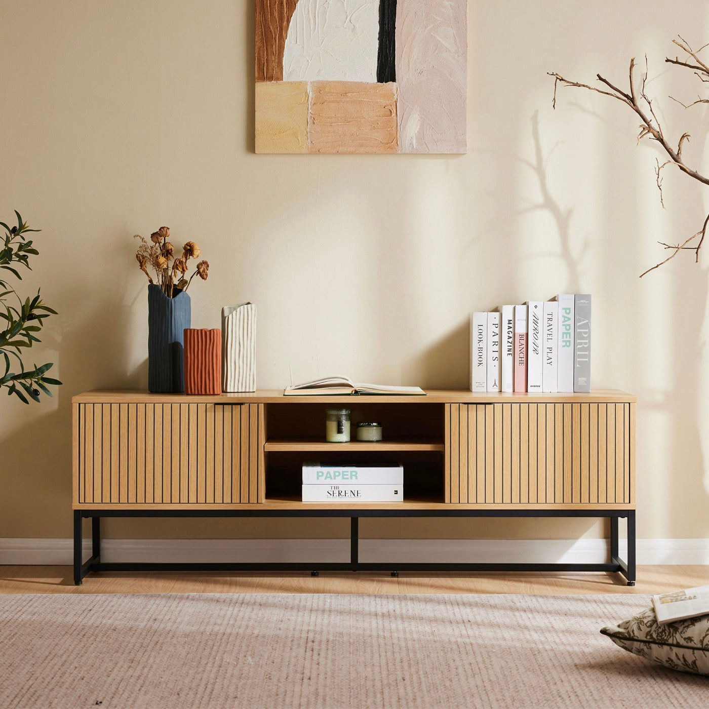 Rima - Mueble TV 2 Nichos 2 Puertas Efecto Estriado - Natural
