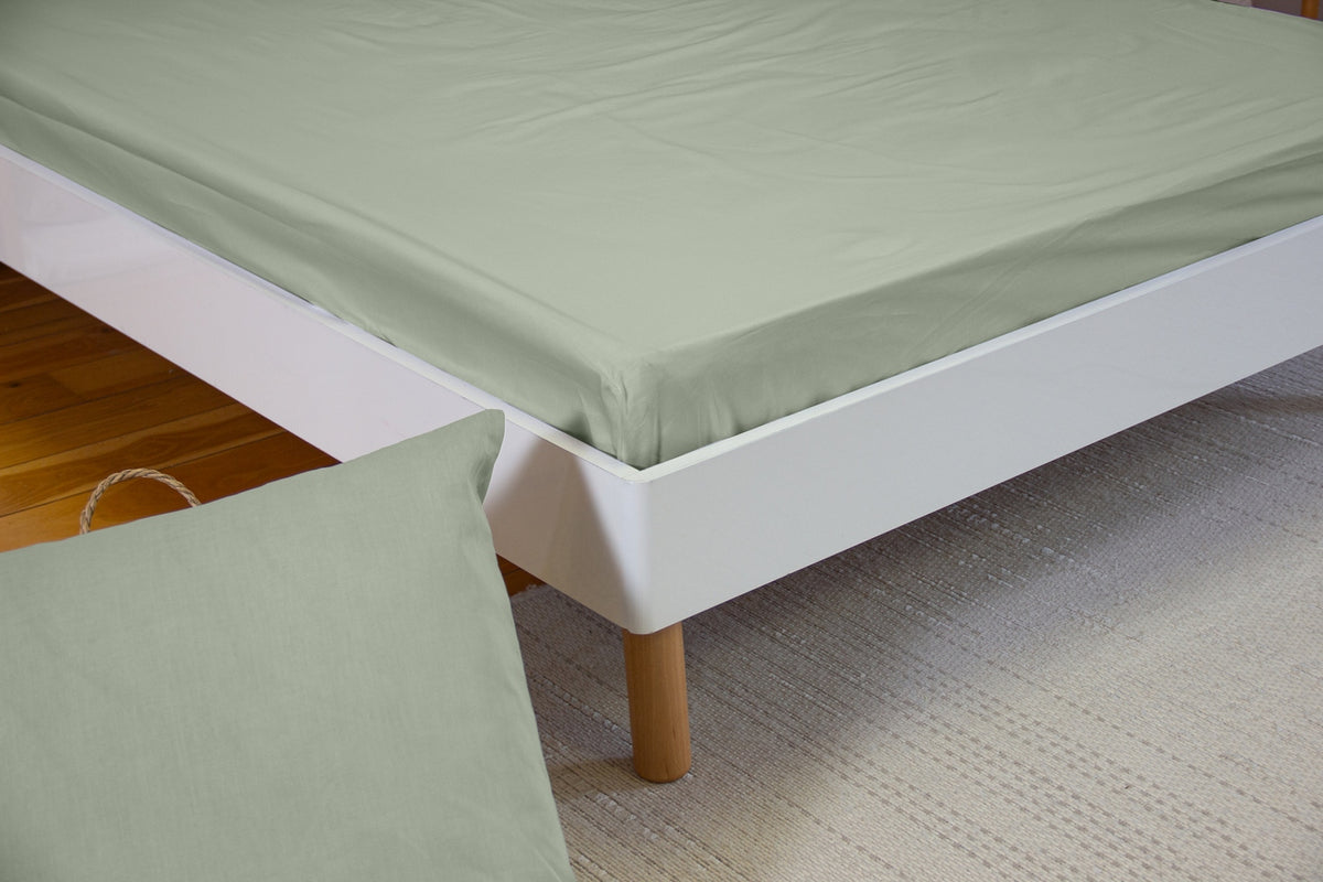 Estra - Deep Fitted Sheets - 100% Cotton Percale - Green - Sage