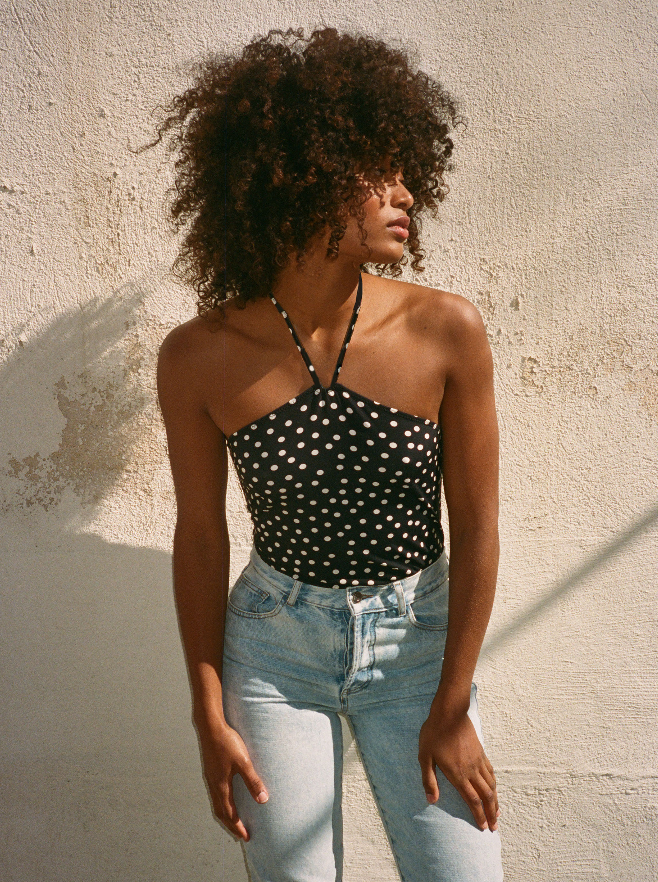 Top Capri Dots