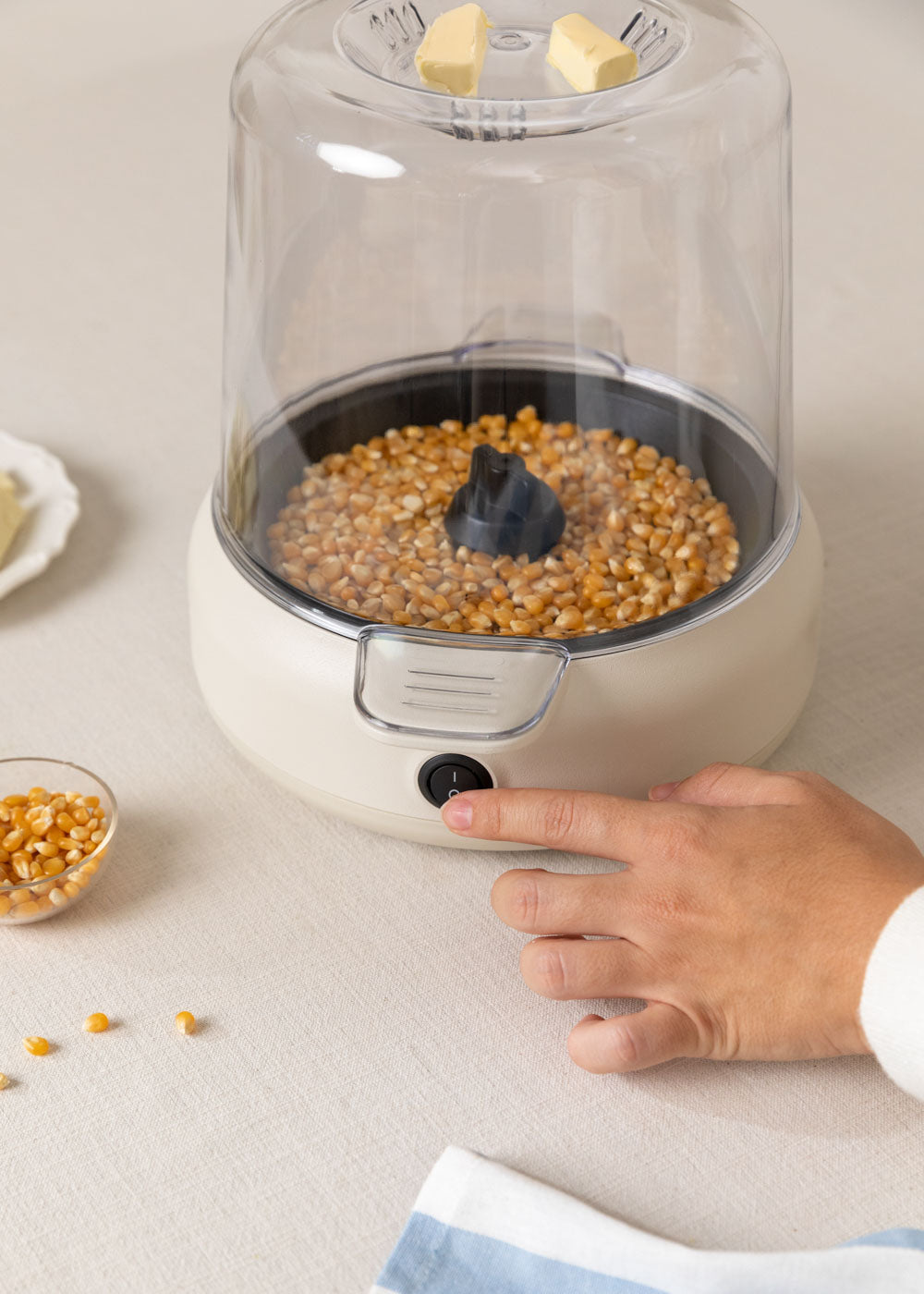 Popcorn Maker Studio - Machine À Pop-Corn Avec Option D'Éclatement Au Beurre - Blanc Cassé