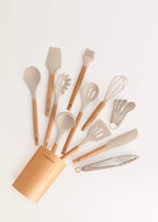 Kitchenware Studio - Utensilios De Cocina De Silicona & Madera - Arena