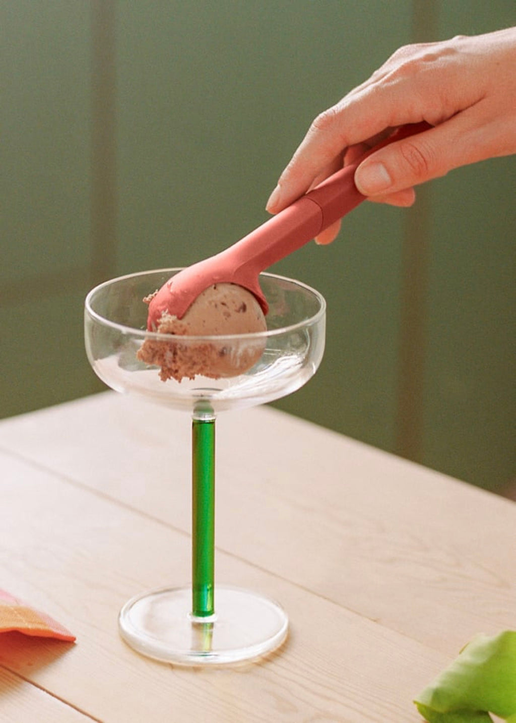 Kitchenware Studio - Ice Cream Scoop - Terracotta