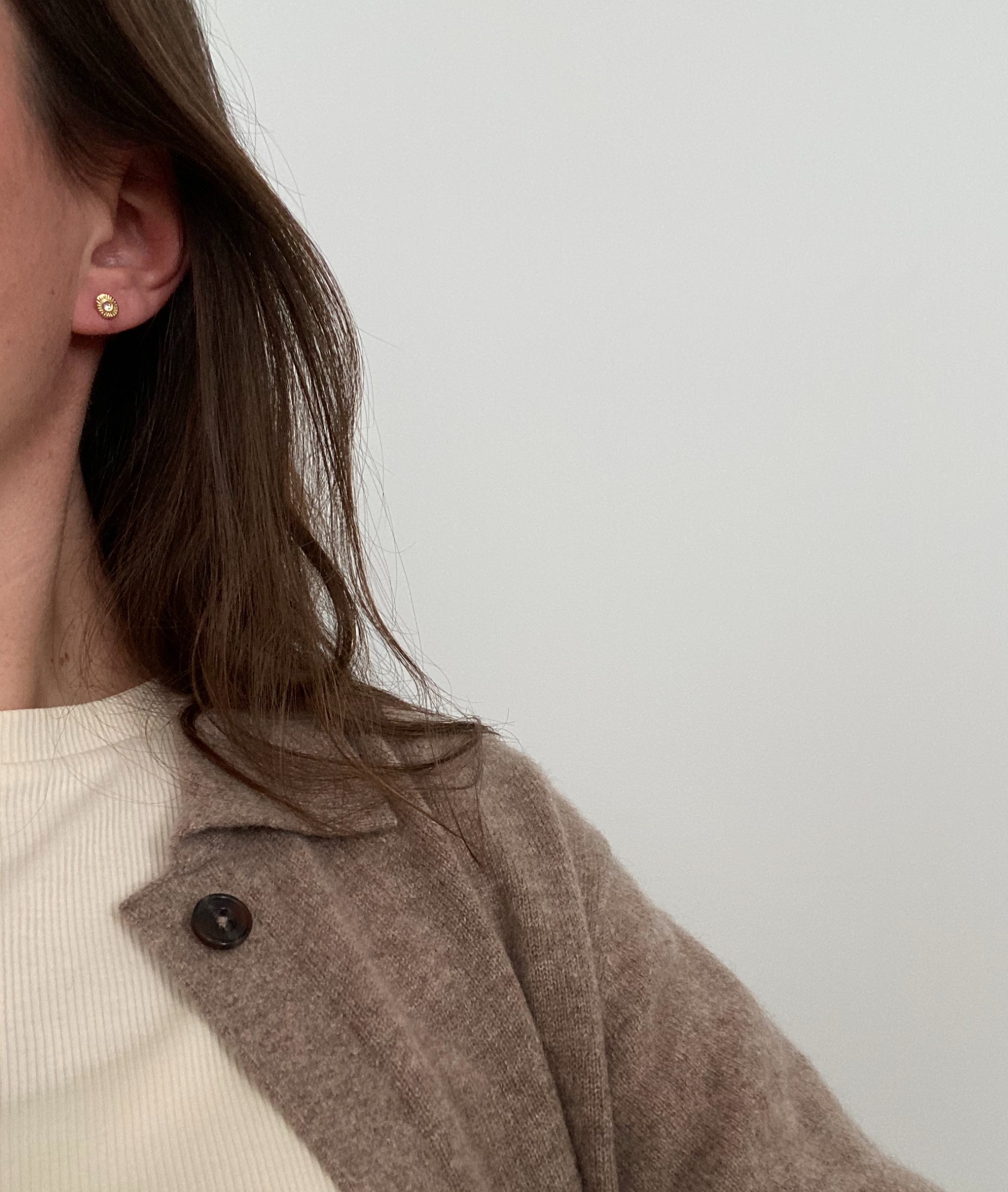 Larry Single Earring
