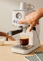 Thera Classic Compact - Cafetera Espresso Con Función Café Frío - Blanco Roto