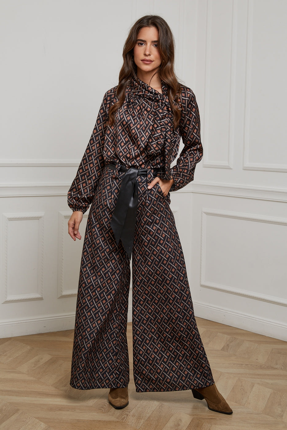 Trousers - Black