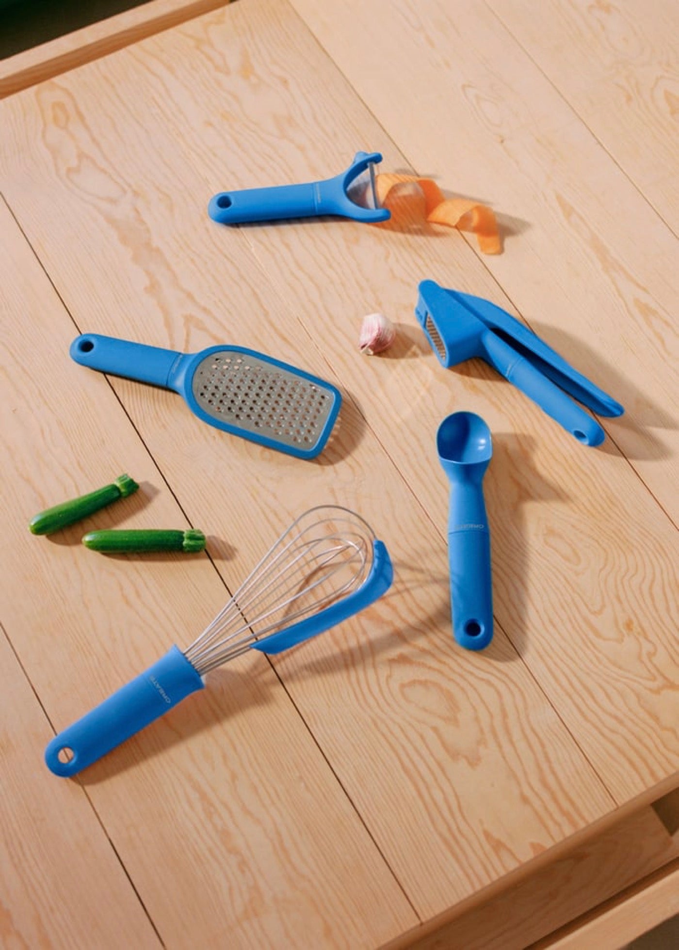 Kitchenware Studio - Pack of 5 Kitchen Utensils - Cobalt Blue