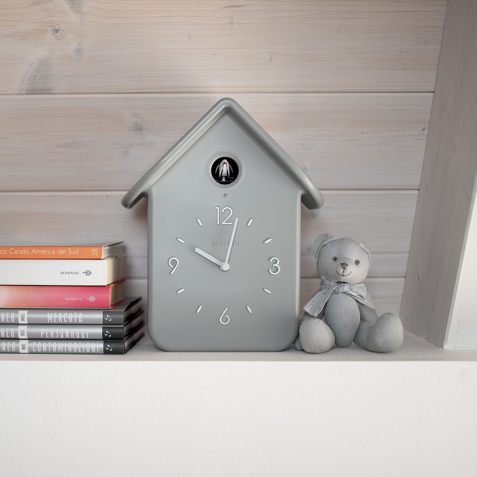 Wall Clock With Pendulum