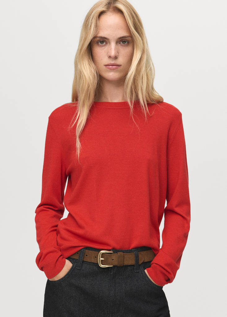 Finstrikket pullover med rund hals