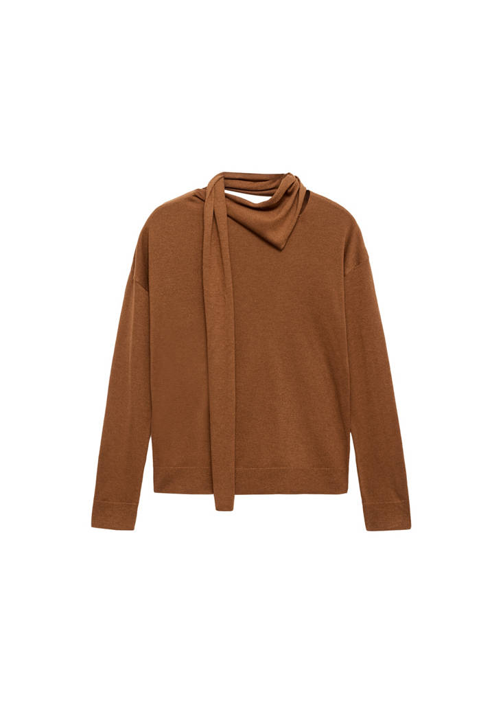 Sweter z cienkiej dzianiny z apaszką