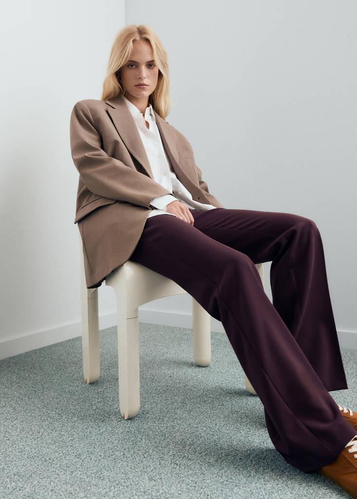 Pantaloni Flare a Vita Normale