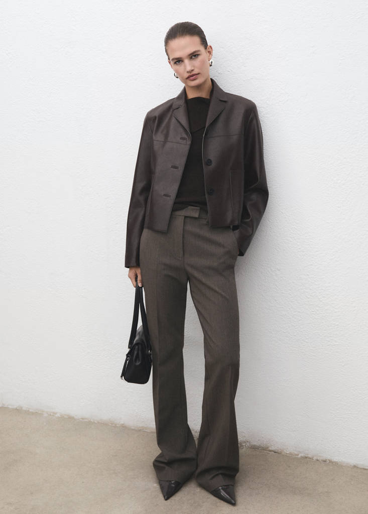 Pantaloni Flare a Vita Normale