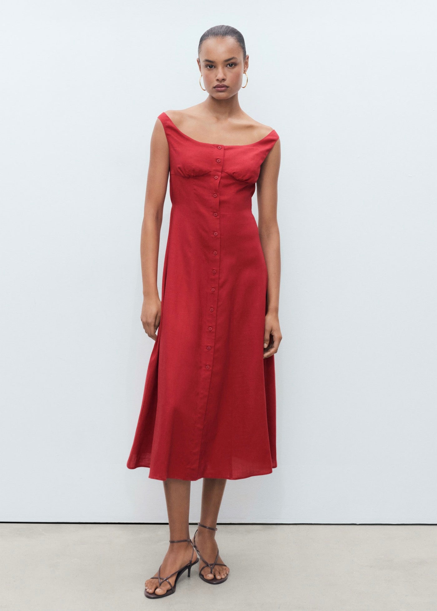 Robe En Lin Mélangé À Boutons