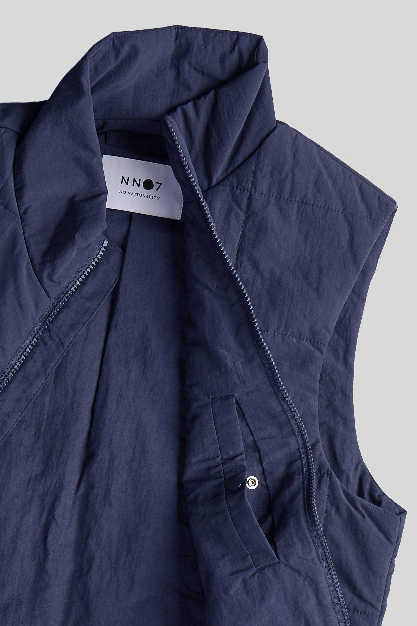 Verve Sleeveless Gilet - Navy Blue