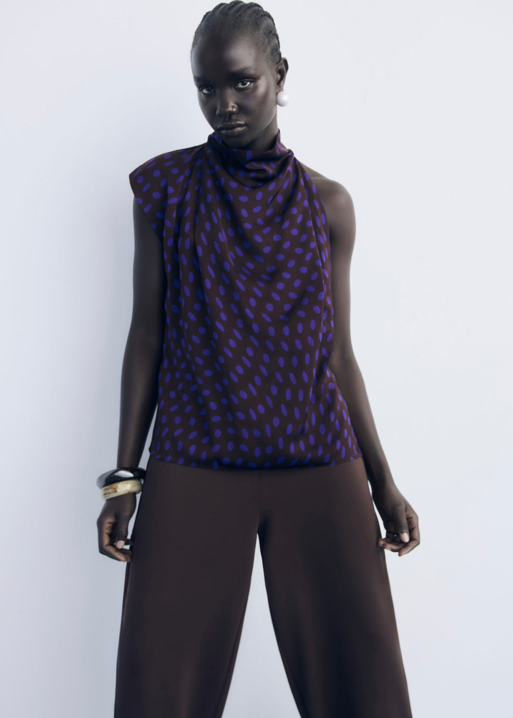 Blouse À Pois Col Bénitier