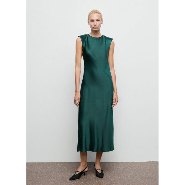 Robe Satinée Ajustée