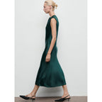Robe Satinée Ajustée