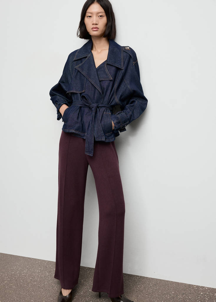 Pantaloni Dritti con Cuciture